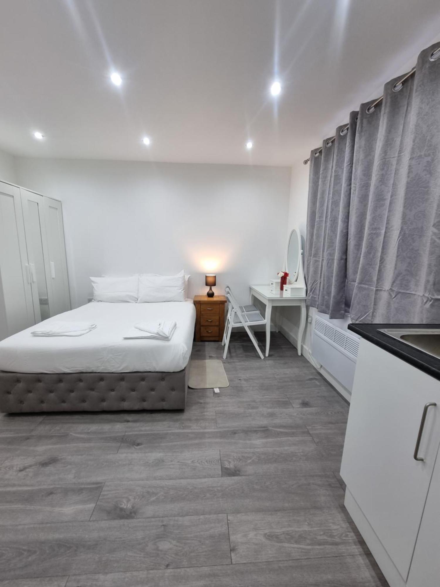 Brand New Studios In Harrow Eksteriør bilde