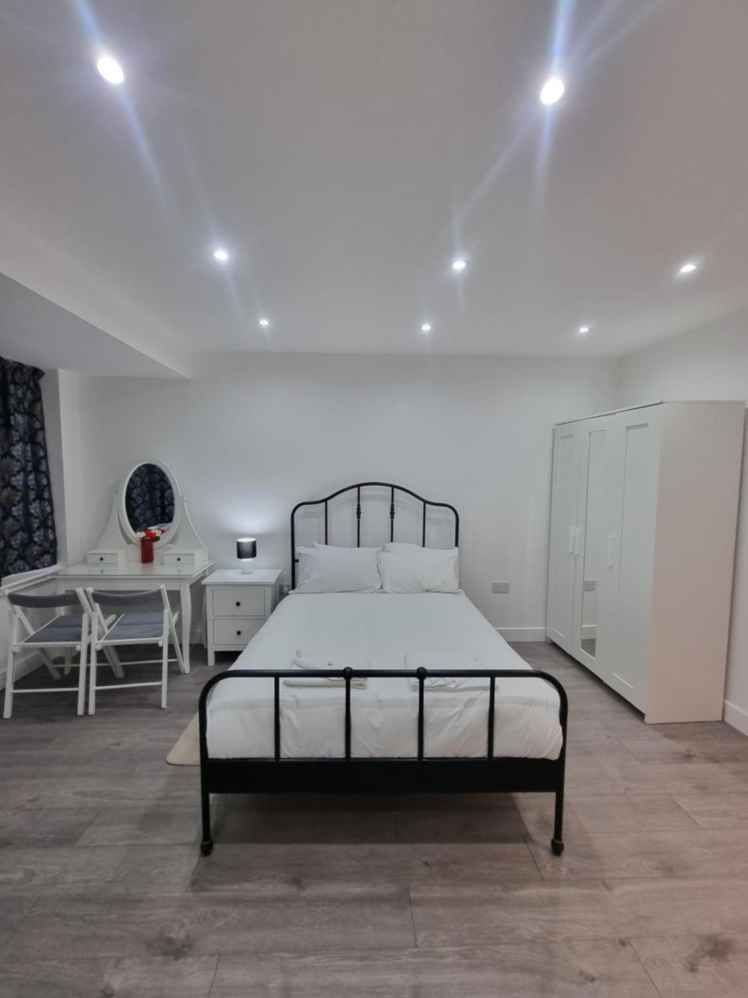 Brand New Studios In Harrow Eksteriør bilde