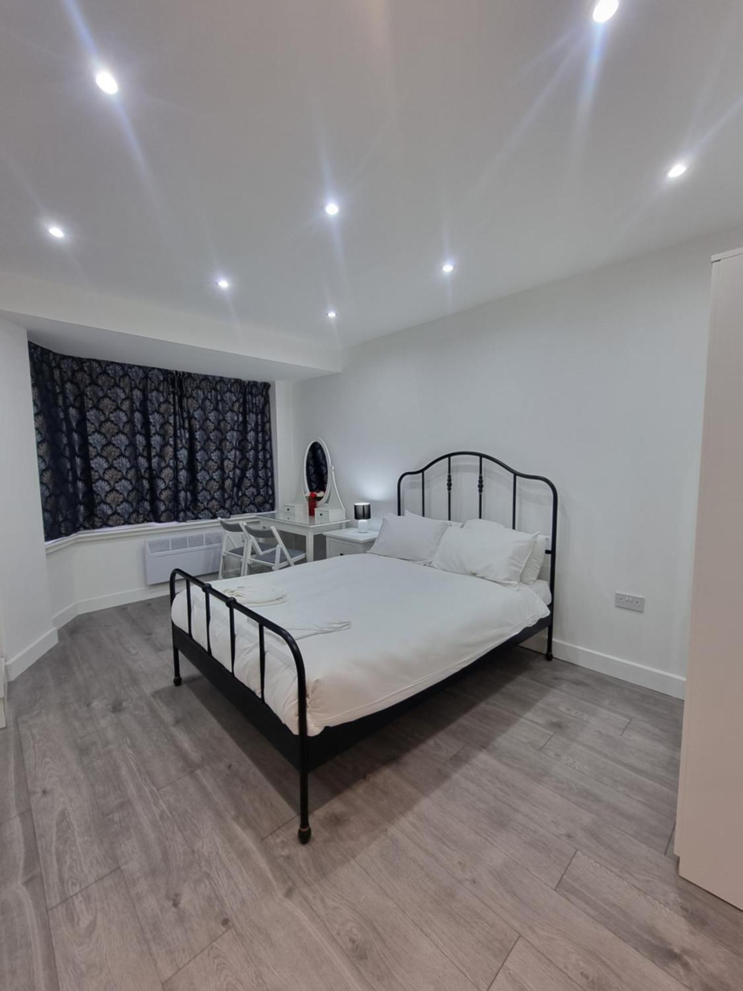 Brand New Studios In Harrow Eksteriør bilde