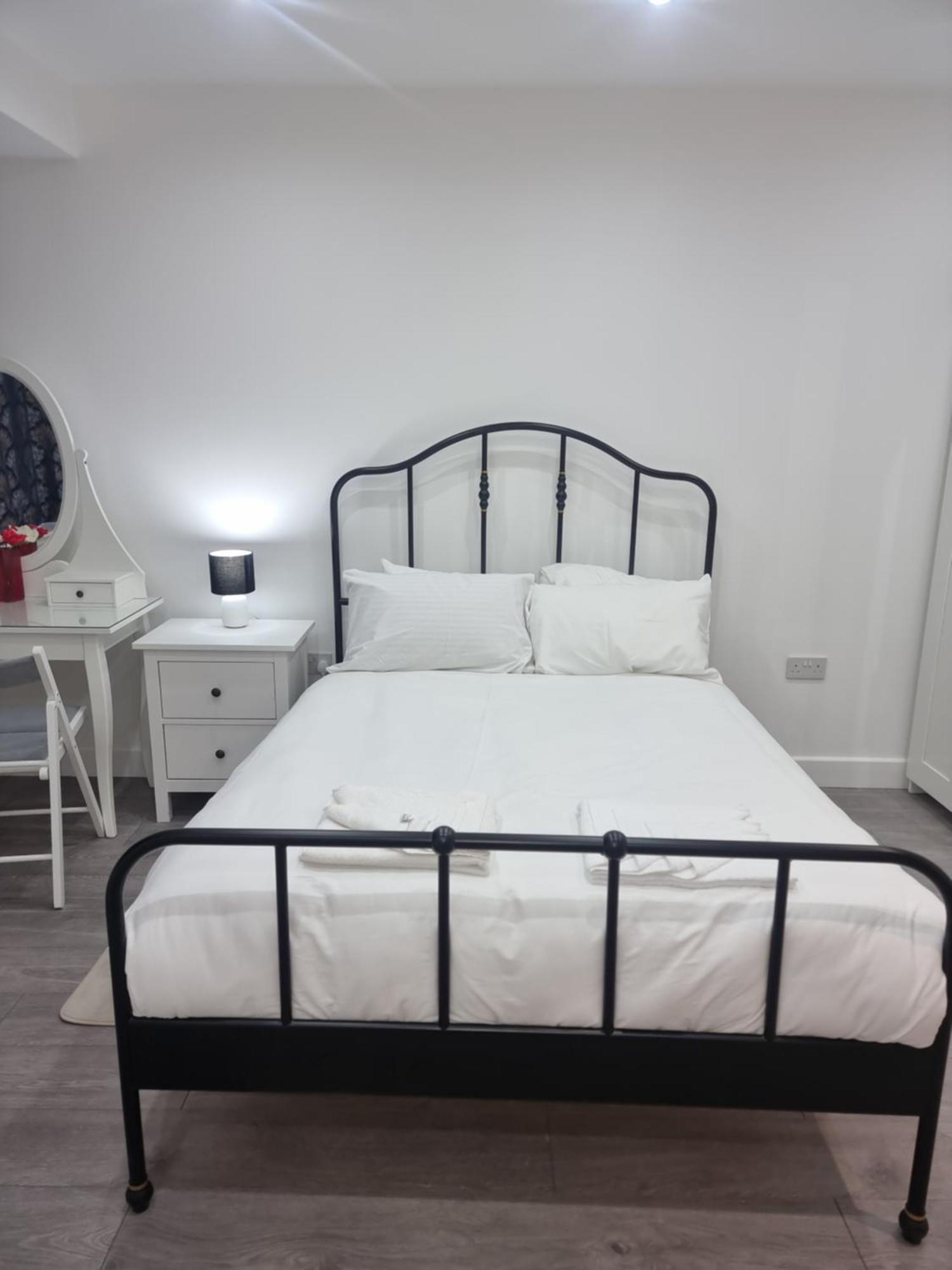 Brand New Studios In Harrow Eksteriør bilde