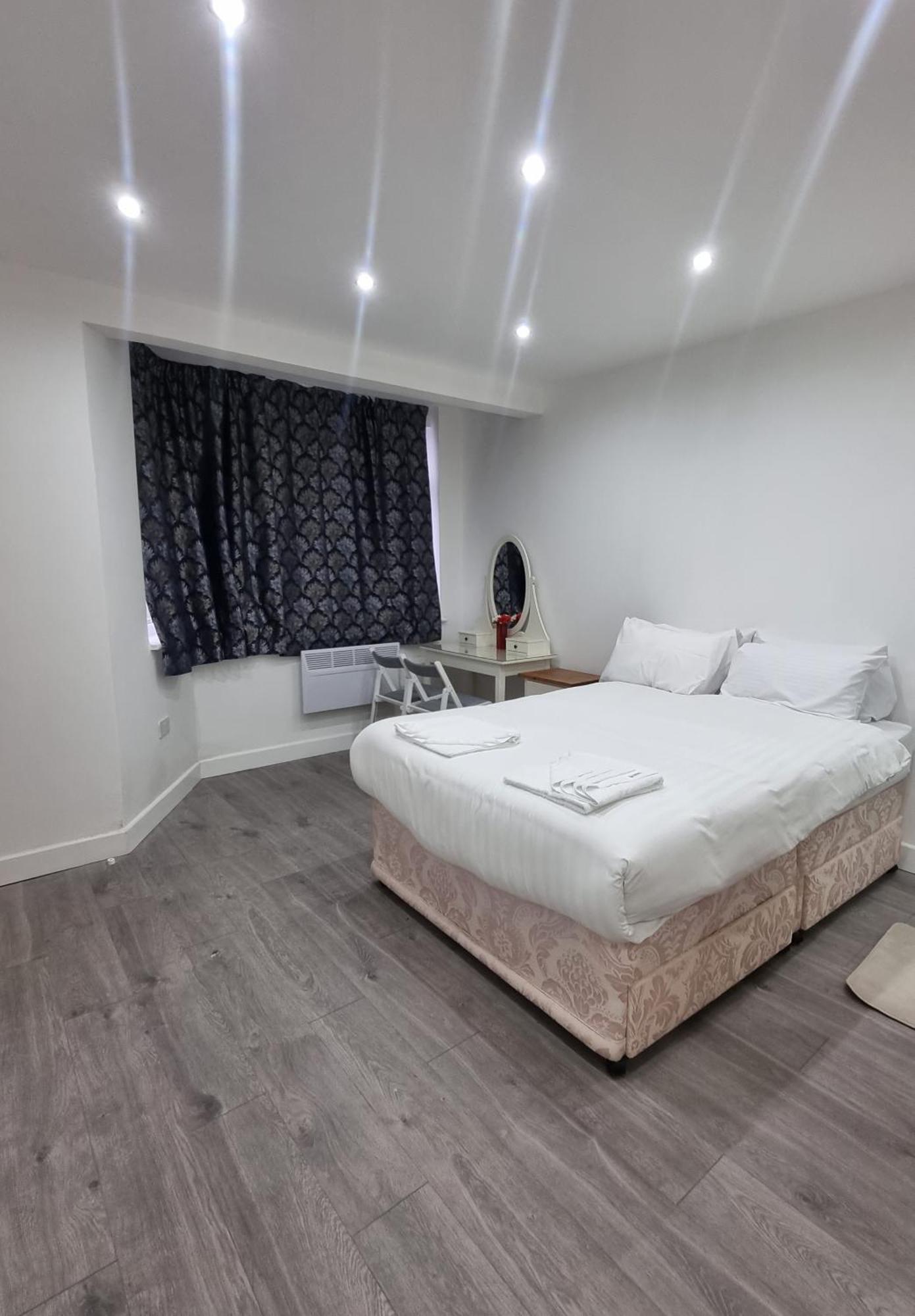 Brand New Studios In Harrow Eksteriør bilde